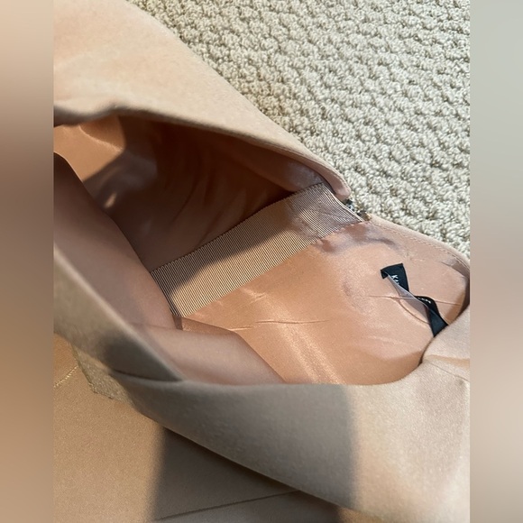 A131 Karen Millen Camel Sculpted Draped Sheath Dress | Size US 8 | Worn on TV! - Picture 7 of 11